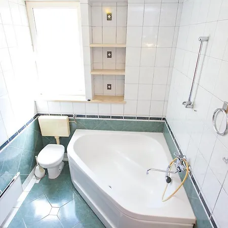 Apartments Kumpar Makarska Room photo
