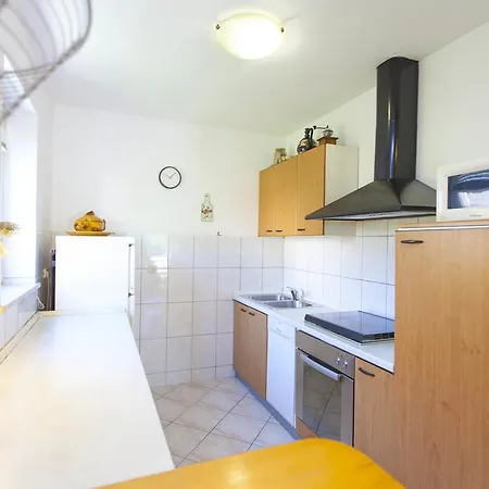 Apartments Kumpar Makarska Room photo
